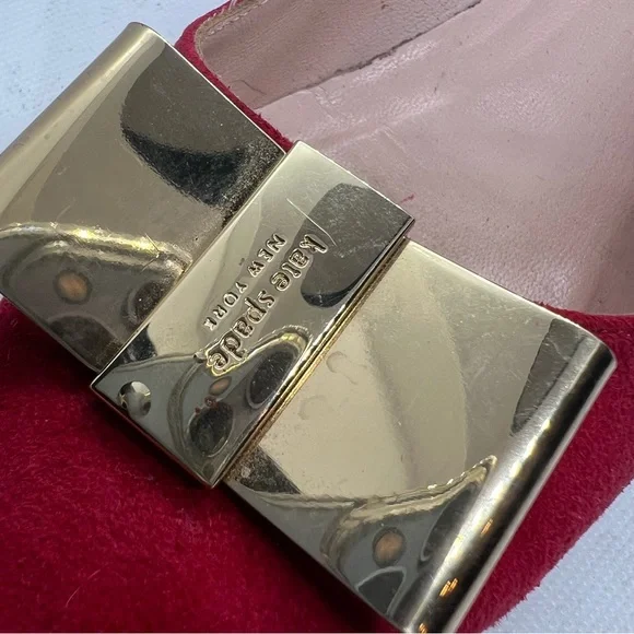 Kate Spade New York - Red Leather Suede Gold Metal Logo Bow Block Heel Pump 7 - Picture 6 of 9